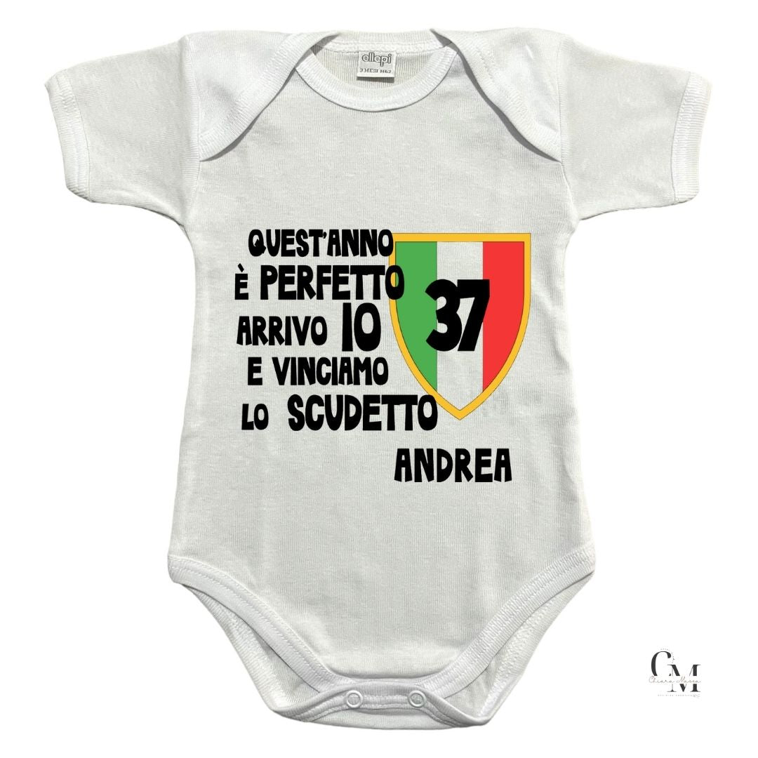 Body Scudetto Juve Campione d’Italia Personalizzato con Nome, Body per Neonati Bianconeri