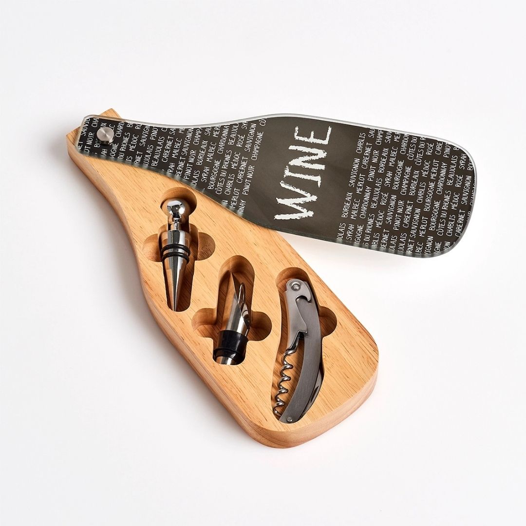 Set Vino 4 Pezzi, Personalizzabile con Dedica