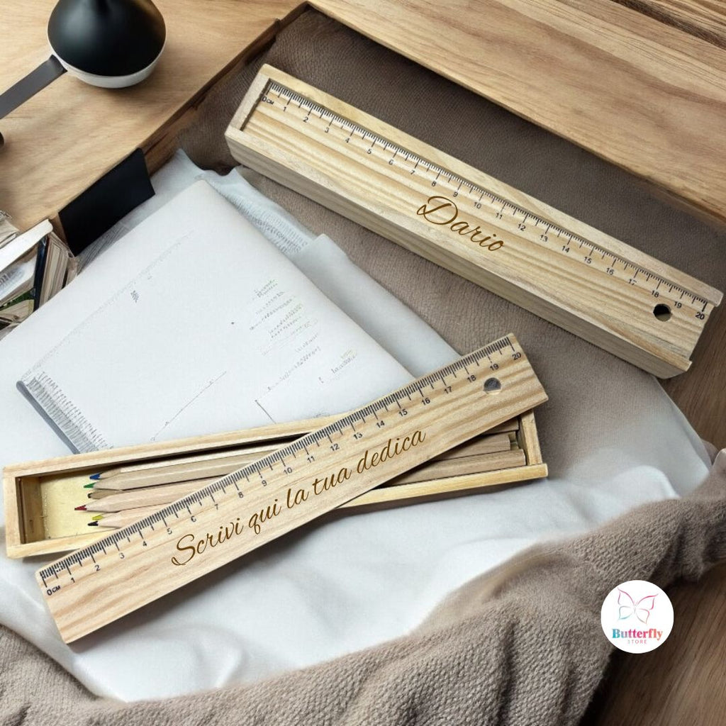 Astuccio In Legno Con Matite Colorate, Personalizzabile con Nome o Dedica