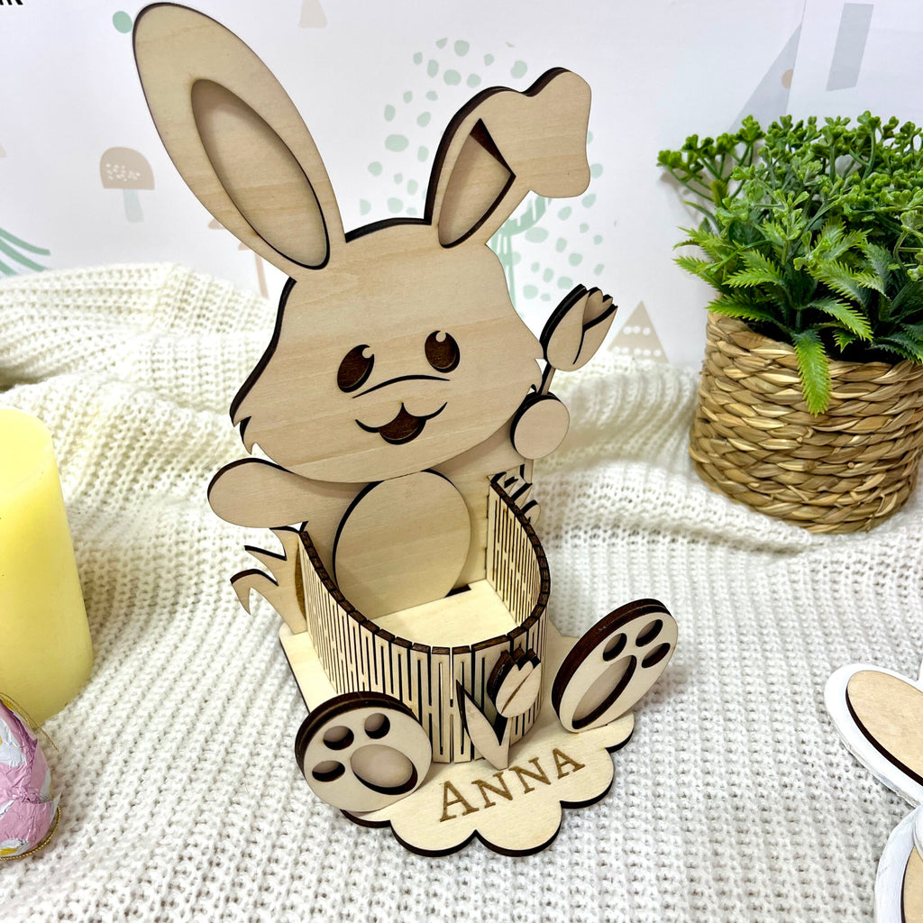 Coniglio Pasquale in Legno Porta Ovetti – Personalizzabile con Nome