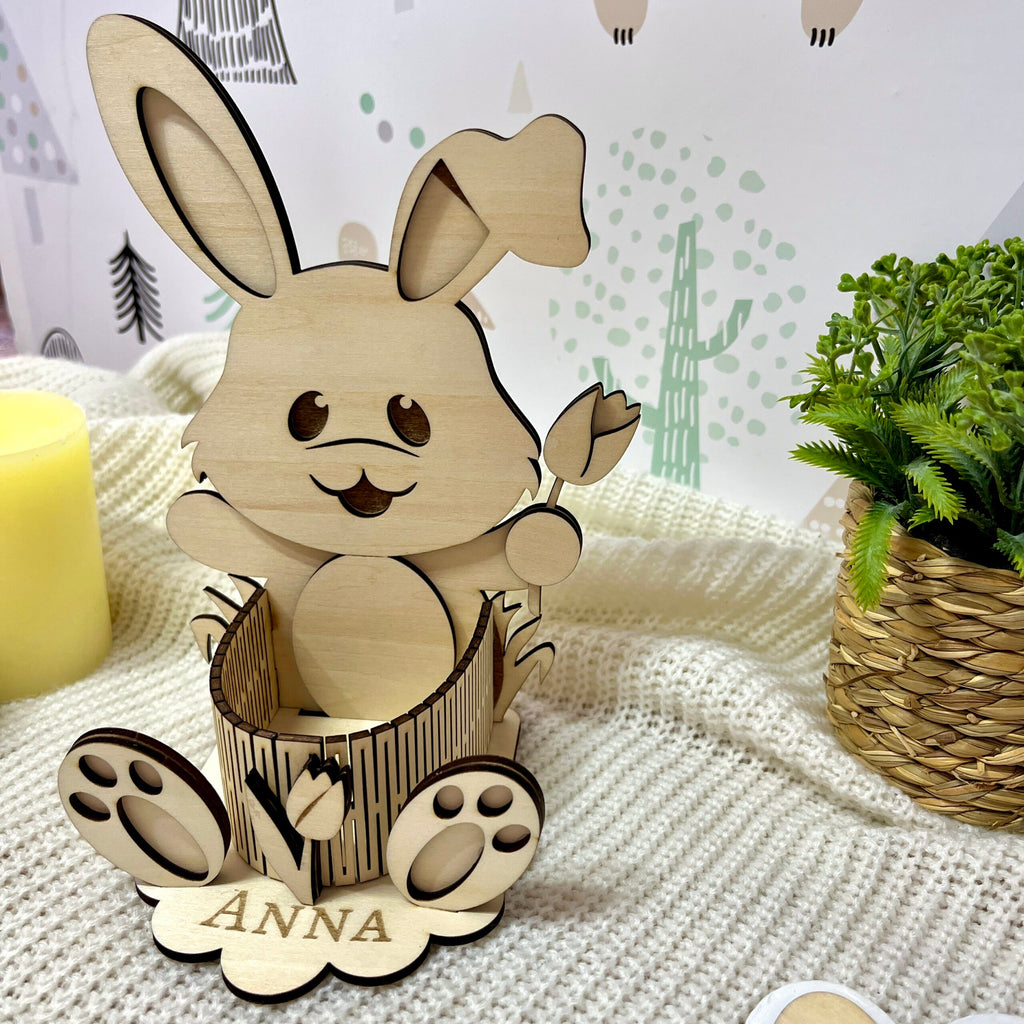 Coniglio Pasquale in Legno Porta Ovetti – Personalizzabile con Nome
