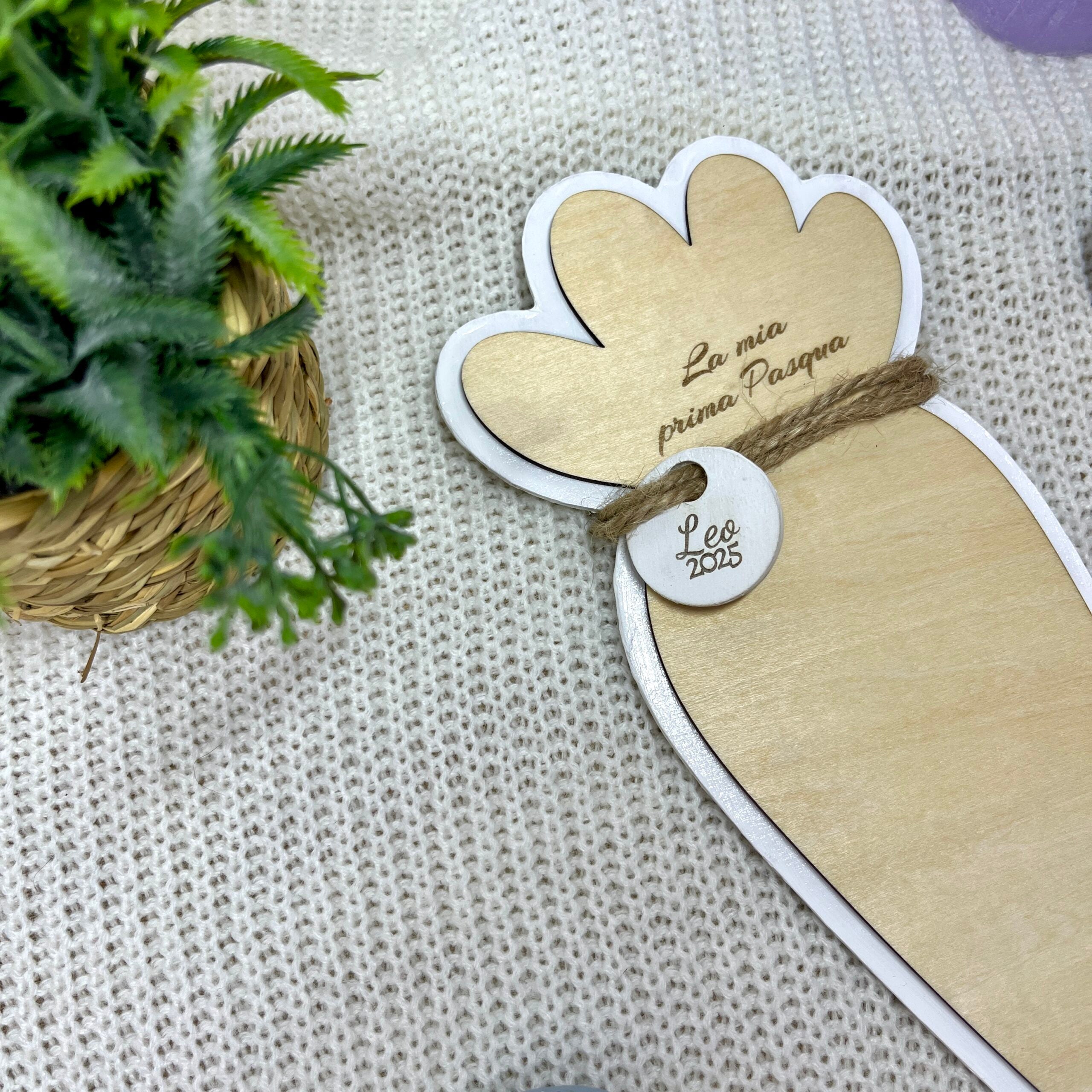 Carota Targa In Legno Impronta Prima Pasqua, Personalizzabile Con Nome