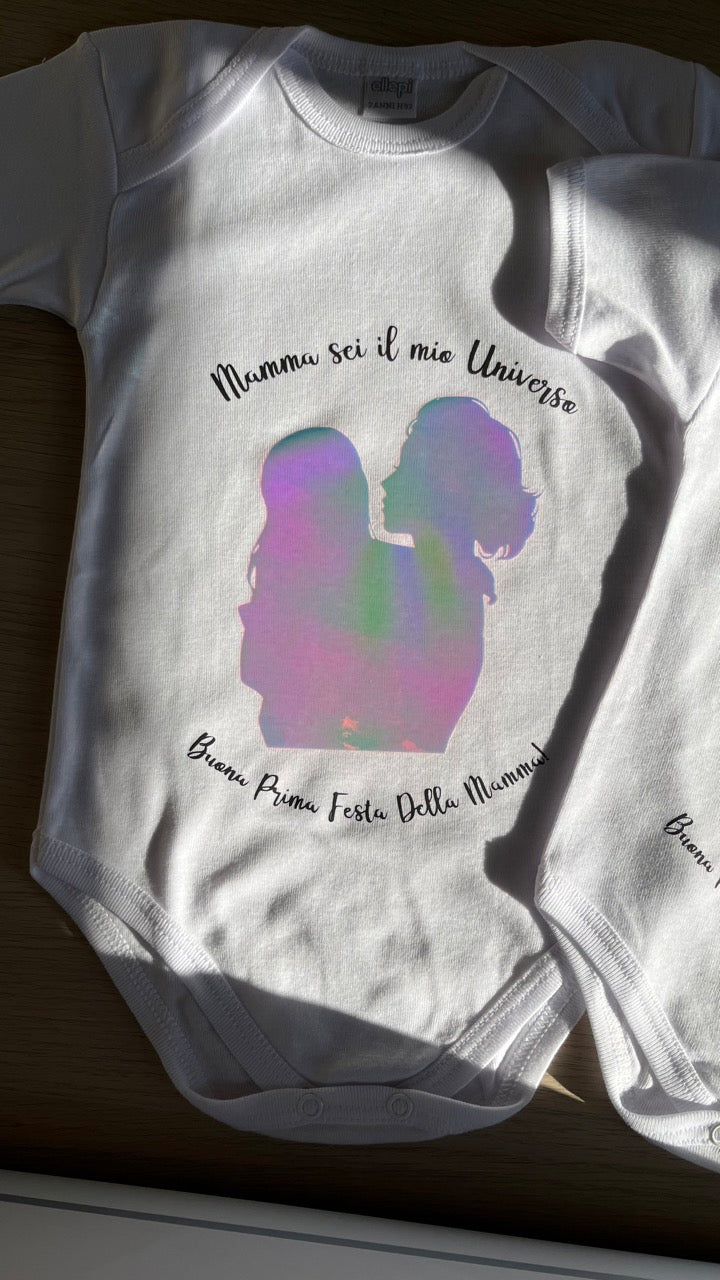 Baby Body Olografico "Mamma Sei Il Mio Universo" - Personalizzabile Con Nome