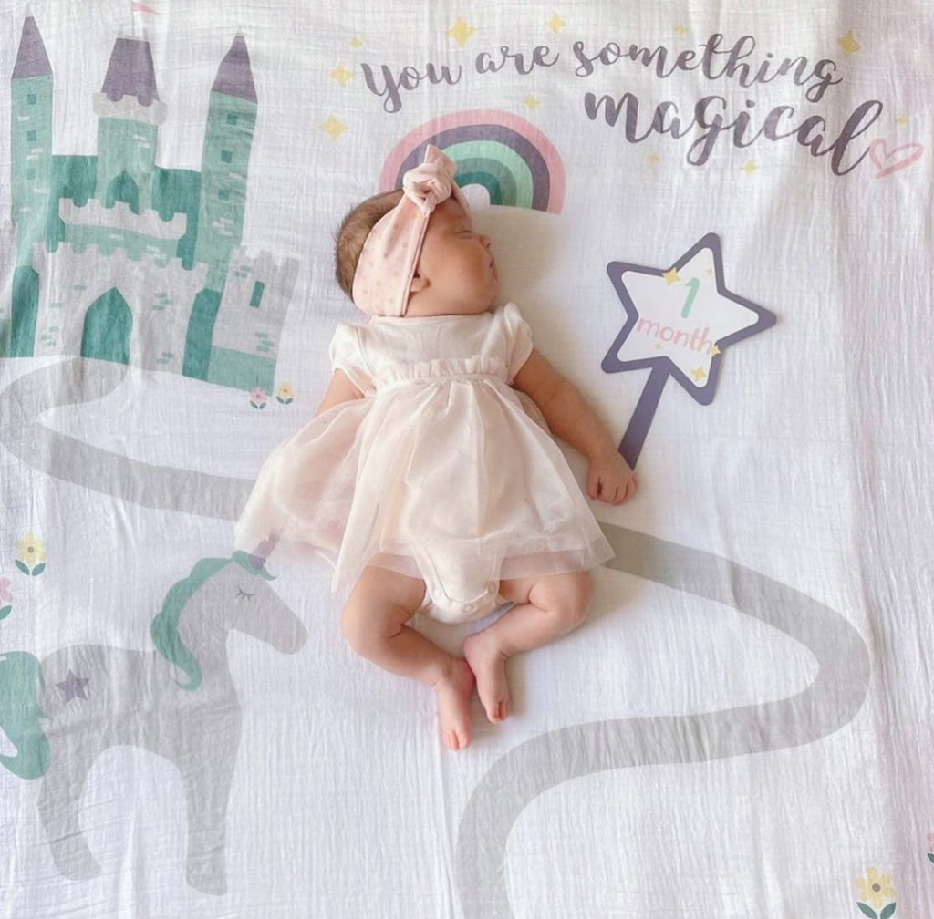 Coperta Complimese Neonato Something Magical + 14 Cards - Personalizzabile