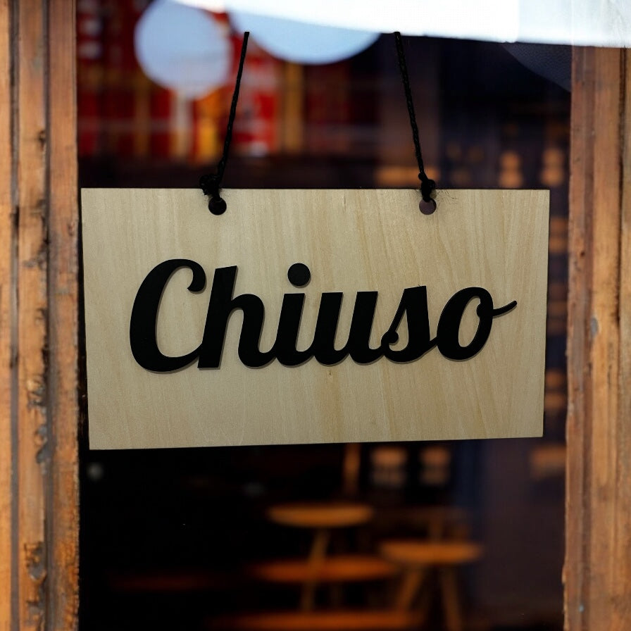 Cartello Aziendale Aperto Chiuso In Legno, Personalizzato con Logo Inciso