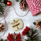 Etichette Chiudipacco in Legno per Regali di Natale – Set da 4 Tag Incisi con Frasi Speciali