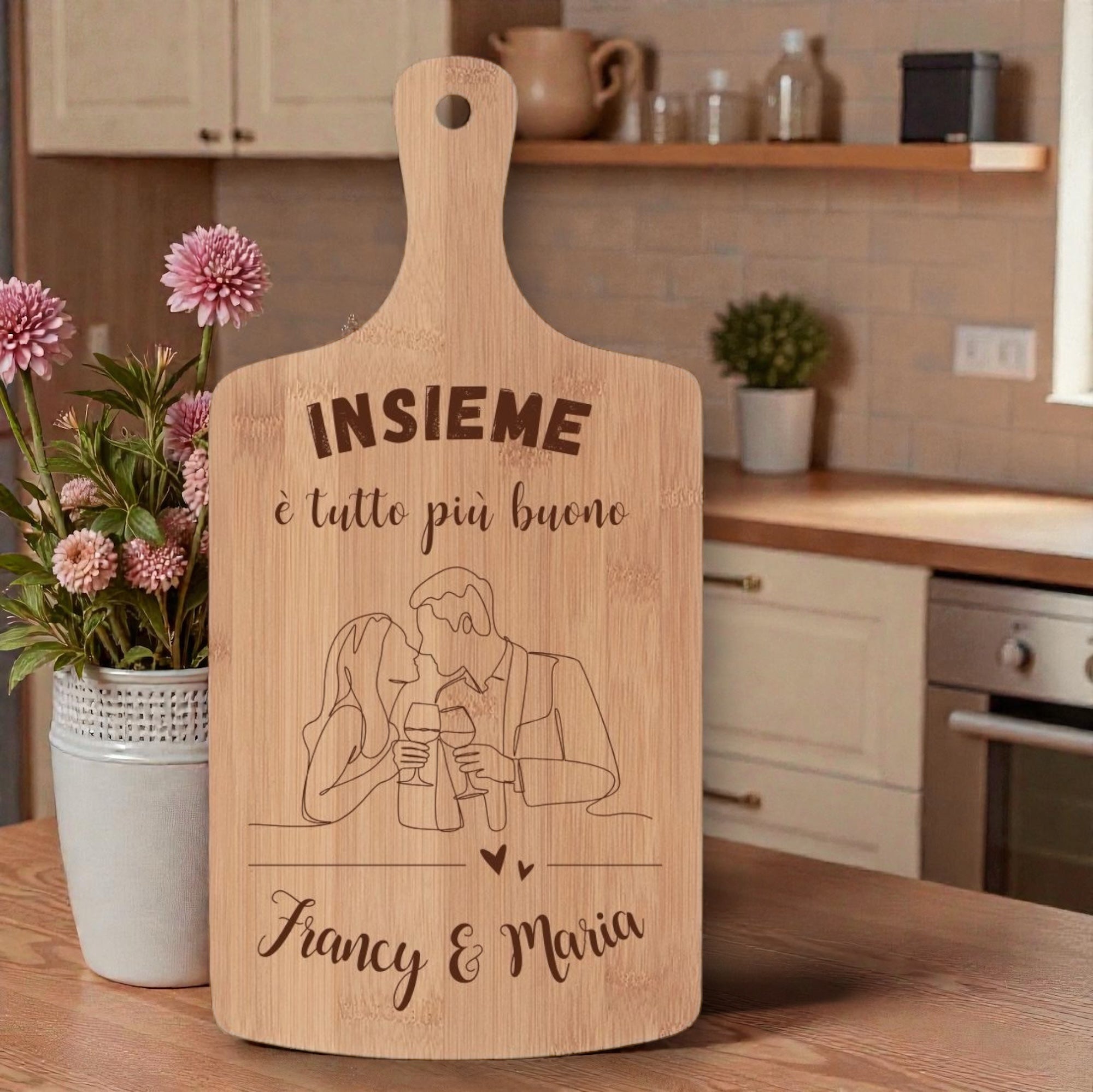 Tagliere in Bambù Personalizzato con Nomi – Idea Regalo di Coppia, San Valentino